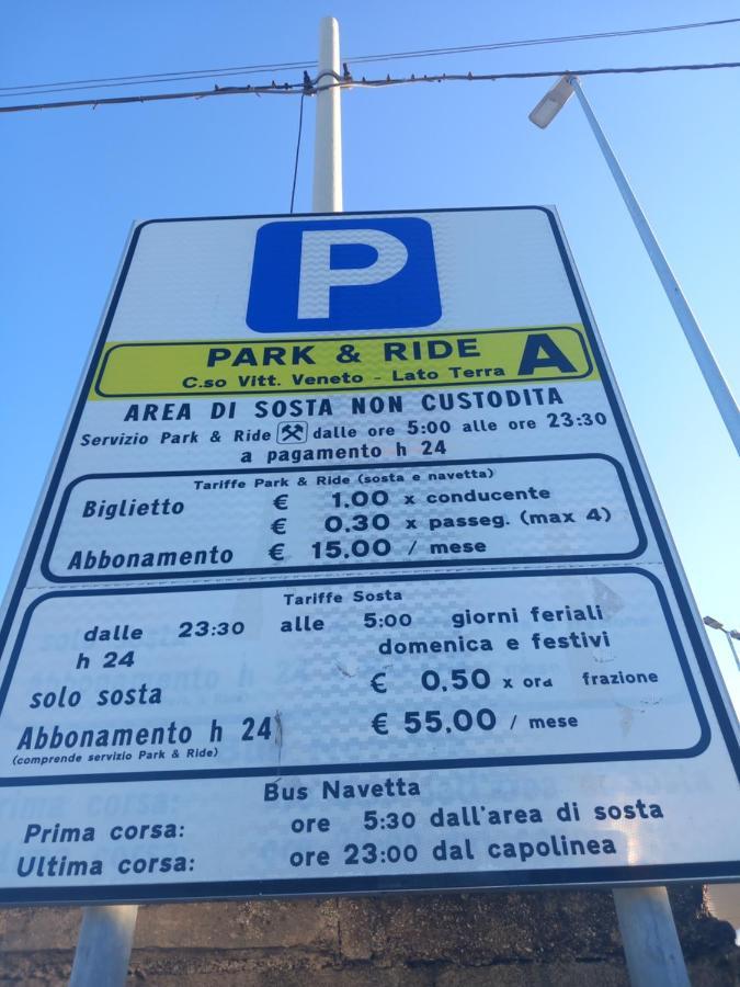 Piazzetta Degli Innamorati Bari Exteriér fotografie