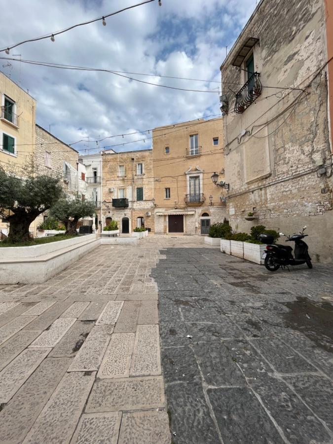 Piazzetta Degli Innamorati Bari Exteriér fotografie